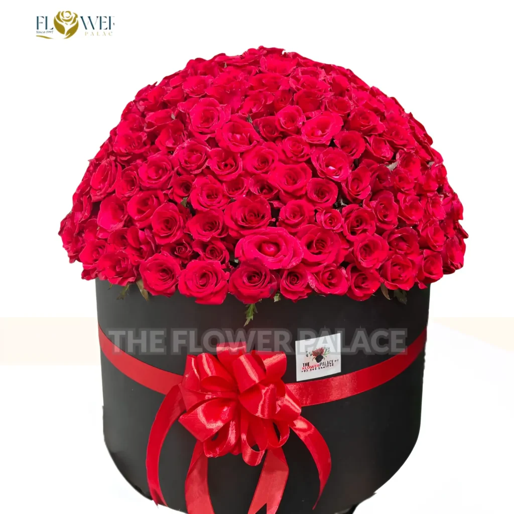 luxury-red-rose-black-box-delivery