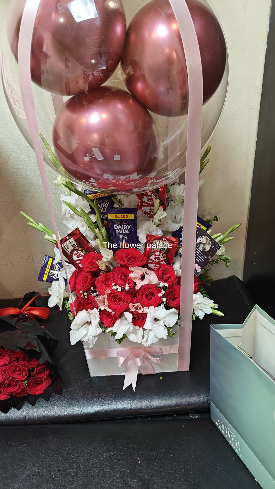 Rose Choco Balloon Box